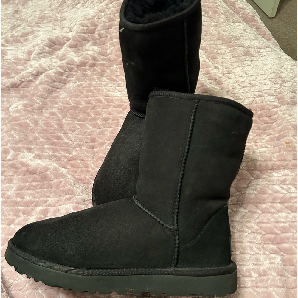 Black mid calf uggs